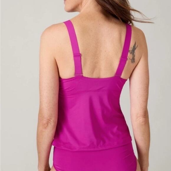 NWT Athleta Square Neck V Bra Cup Tankini Top "Electric Fuschia" Pink 34 D/DD - Picture 4 of 9